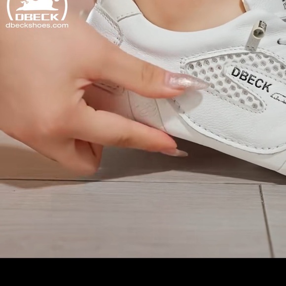 NEW DBECK SHOES - Picture 3 of 13